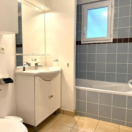 Maison De Avec Piscine A 700m De La
