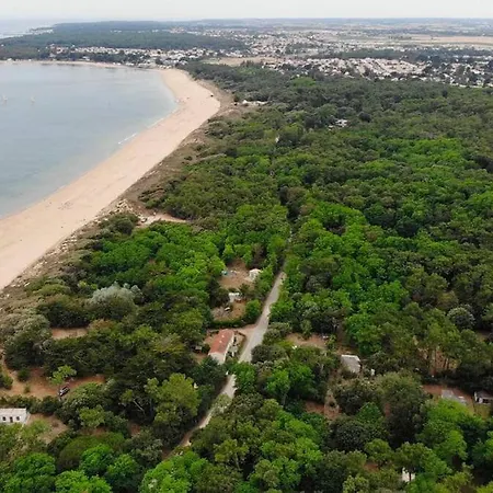 度假居 Maison De Avec Piscine A 700m De La *